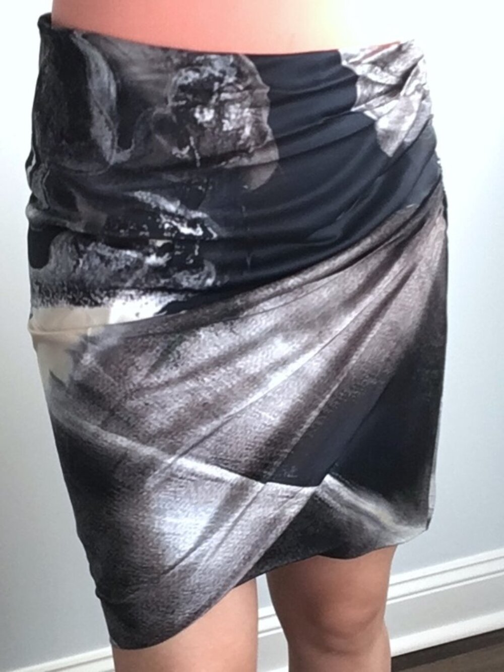 Revolve Skirt Italian Silk 0 2 Wrap High Waisted Graphic Watercolor Asymmetrical